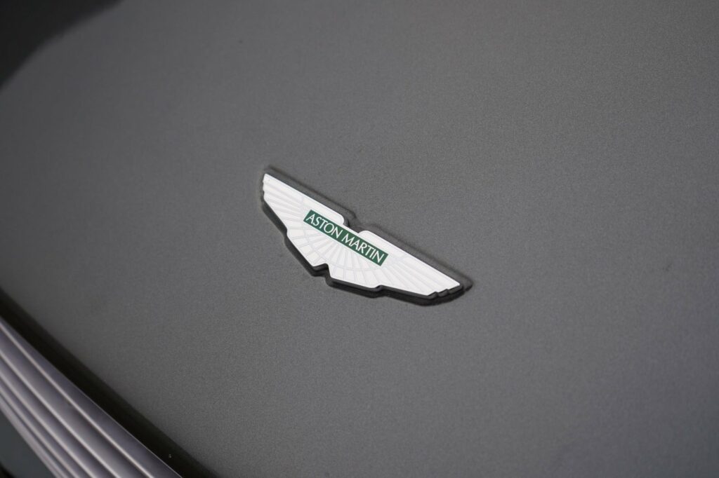 Aston Martin V8 Vantage Coupé